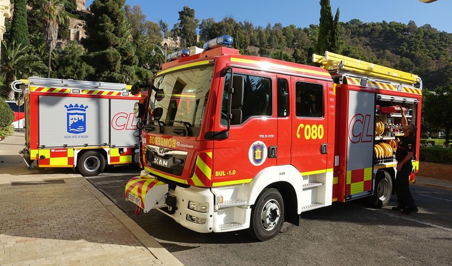 Cuatro personas evacuadas al hospital tras un incendio de vivienda en Málaga