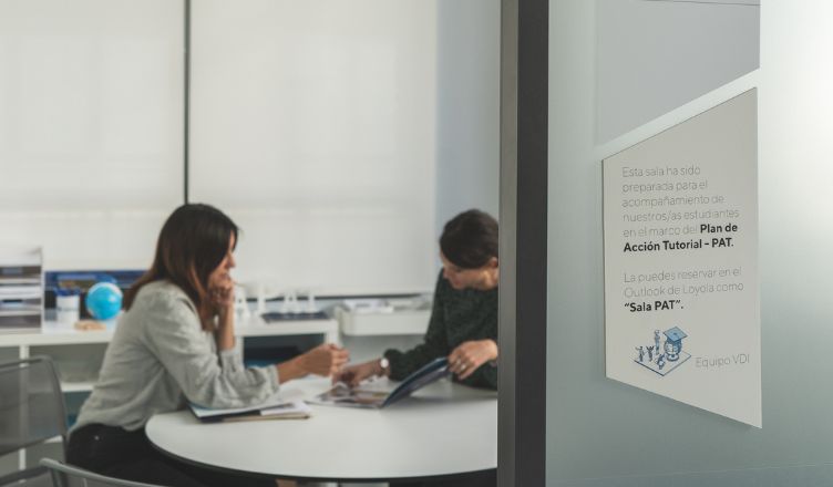 El Plan de Acción Tutorial arranca el curso 26/27 acompañando a más de 1.600 estudiantes en la Universidad Loyola