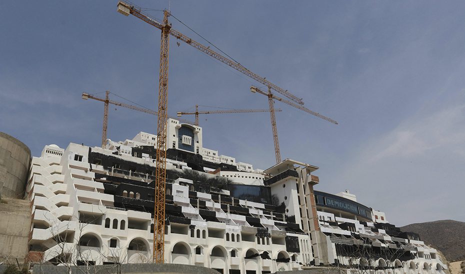 Nueva fase para recuperar de forma integral el espacio protegido del hotel El Algarrobico