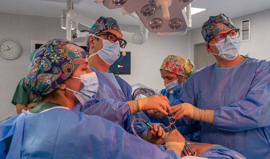 El Hospital Universitario de Jaén acoge tres cirugías torácicas de alta complejidad