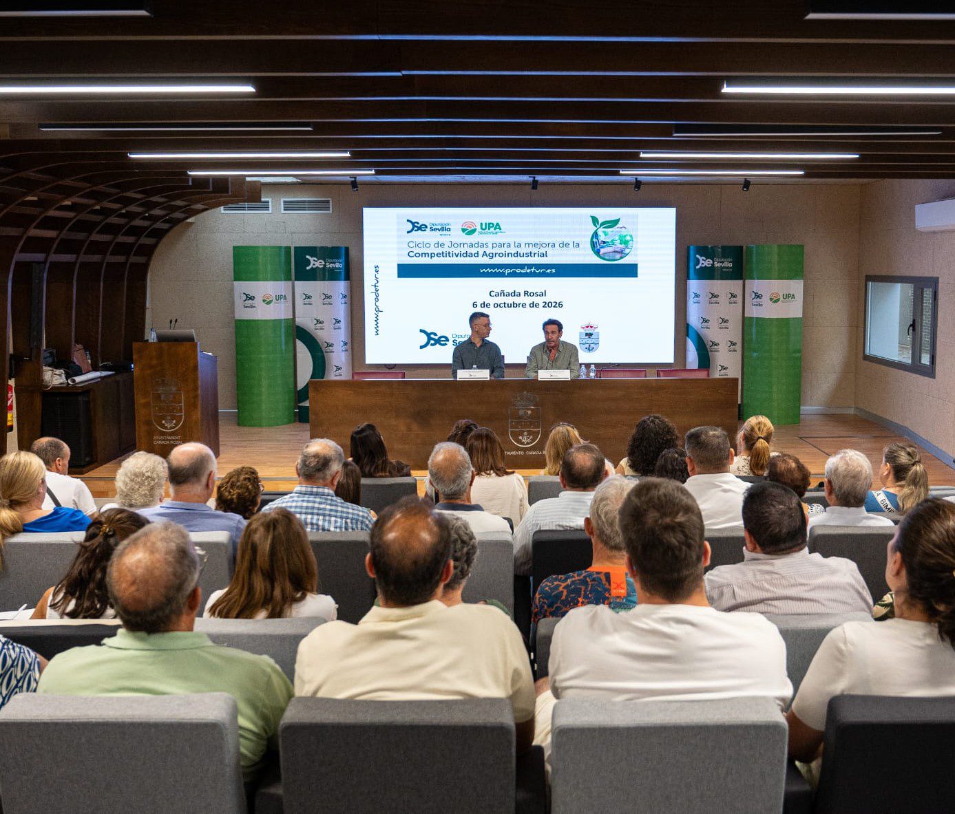 Prodetur aborda en Cañada Rosal los nuevos retos del sector agrario y su adaptación a los próximos cambios