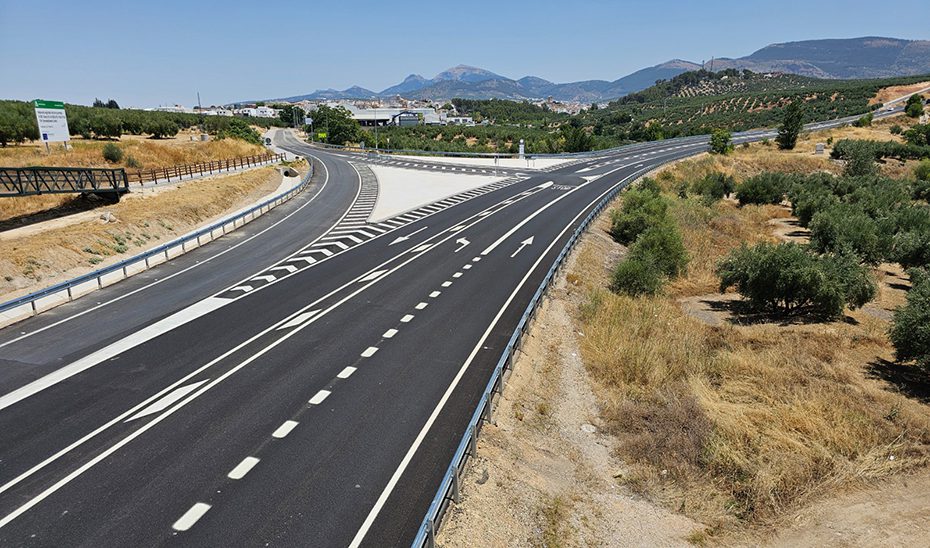 Publicada la adjudicación de la redacción de los proyectos de remodelación de la carretera A-306