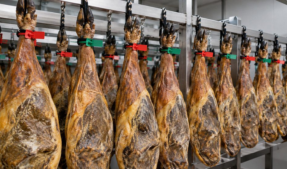 La Junta realiza el control de la calidad y del etiquetado de los productos ibéricos