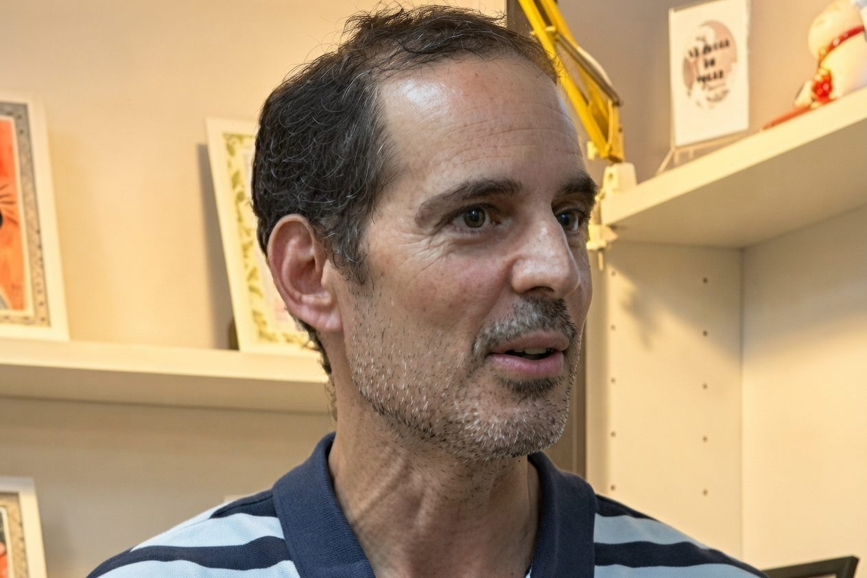 Alejandro Lama Prada presenta su primer poemario en la Feria del Libro